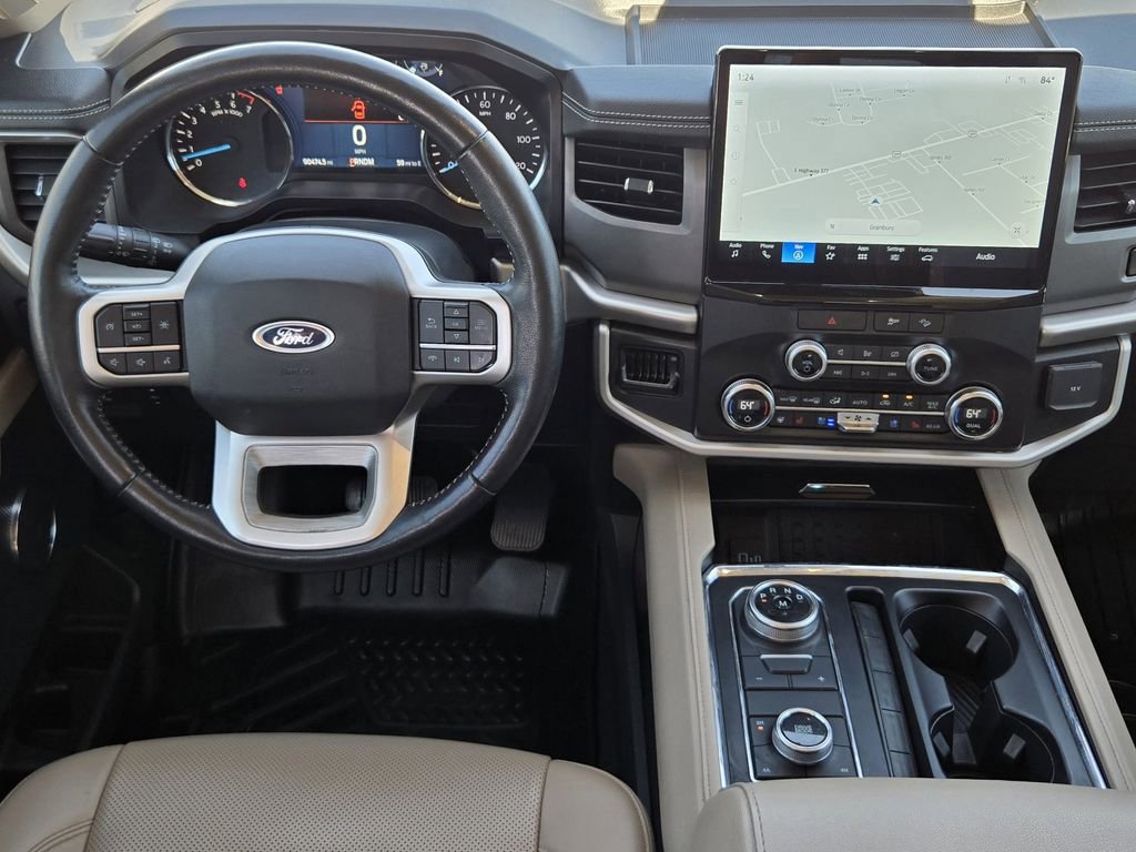 Used 2022 Ford Expedition XLT AWD/4WD image 24