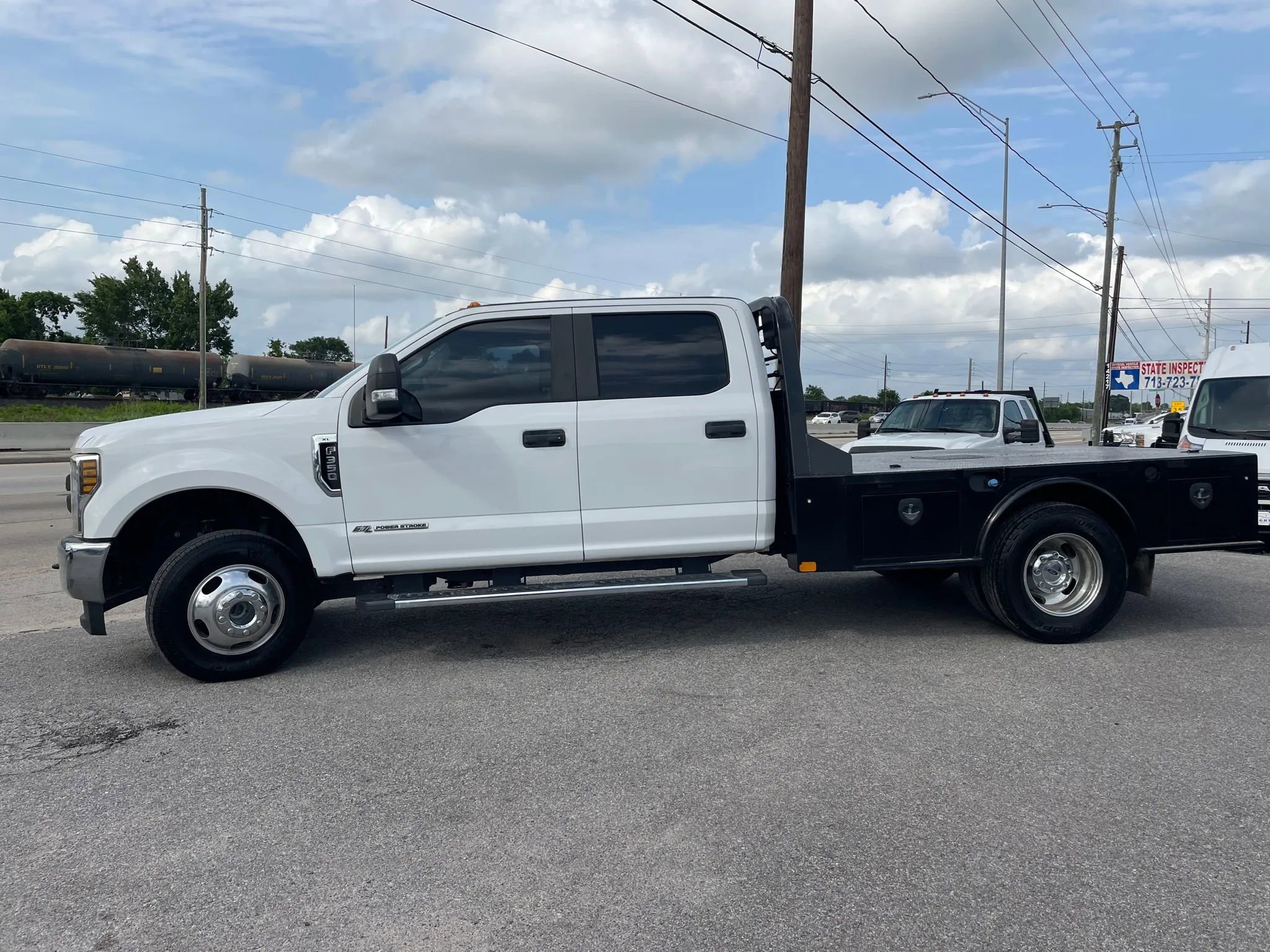 Used 2019 Ford F350 XL w/ Power Equipment Group image 2