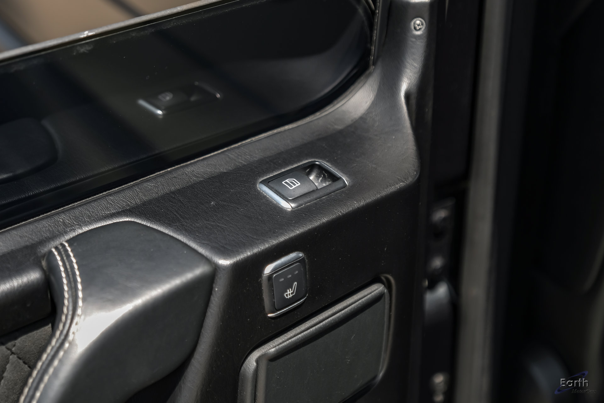 Used 2017 Mercedes-Benz G 550 Squared image 94
