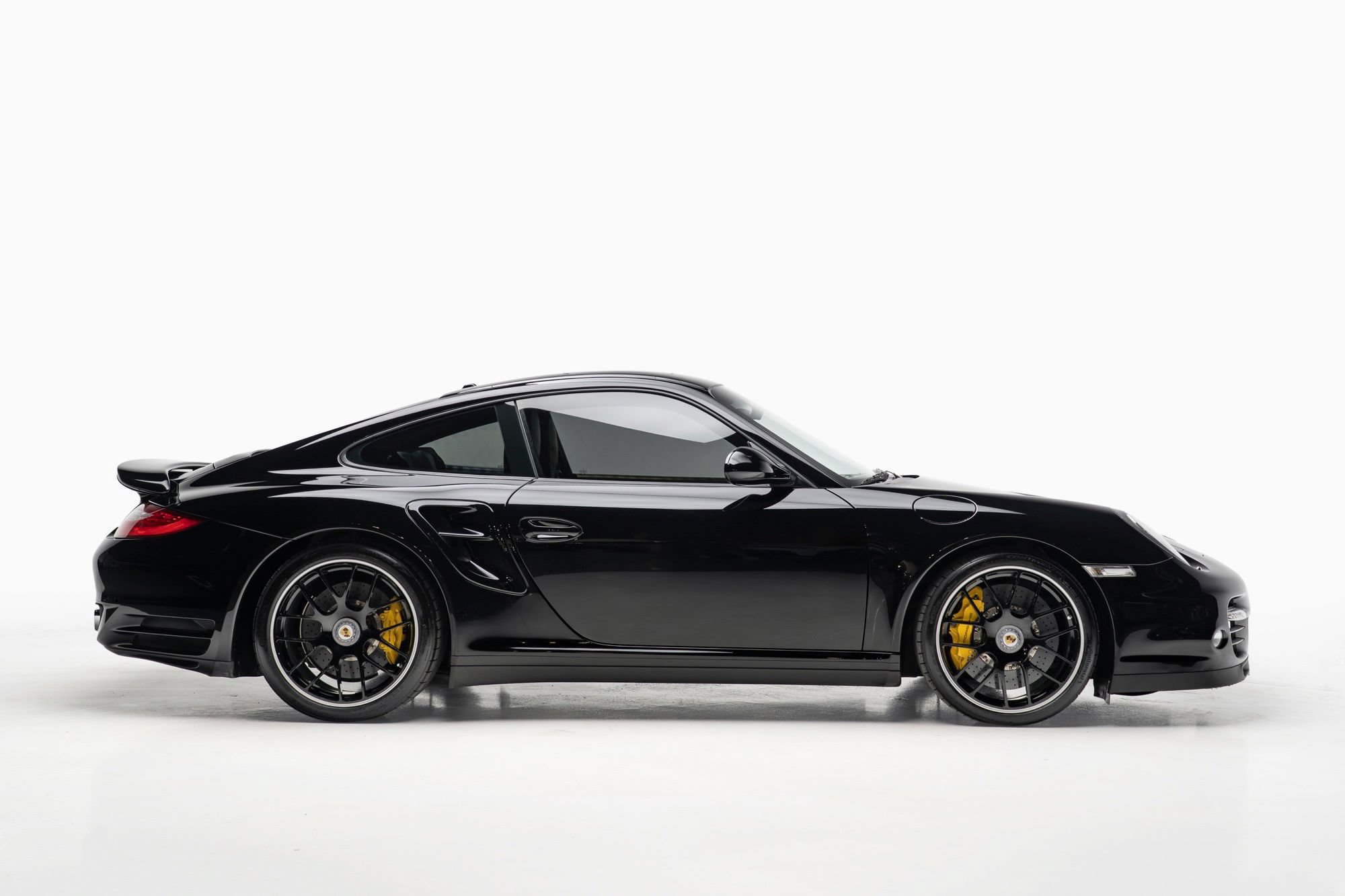 Used 2013 Porsche 911 Turbo S AWD/4WD image 8