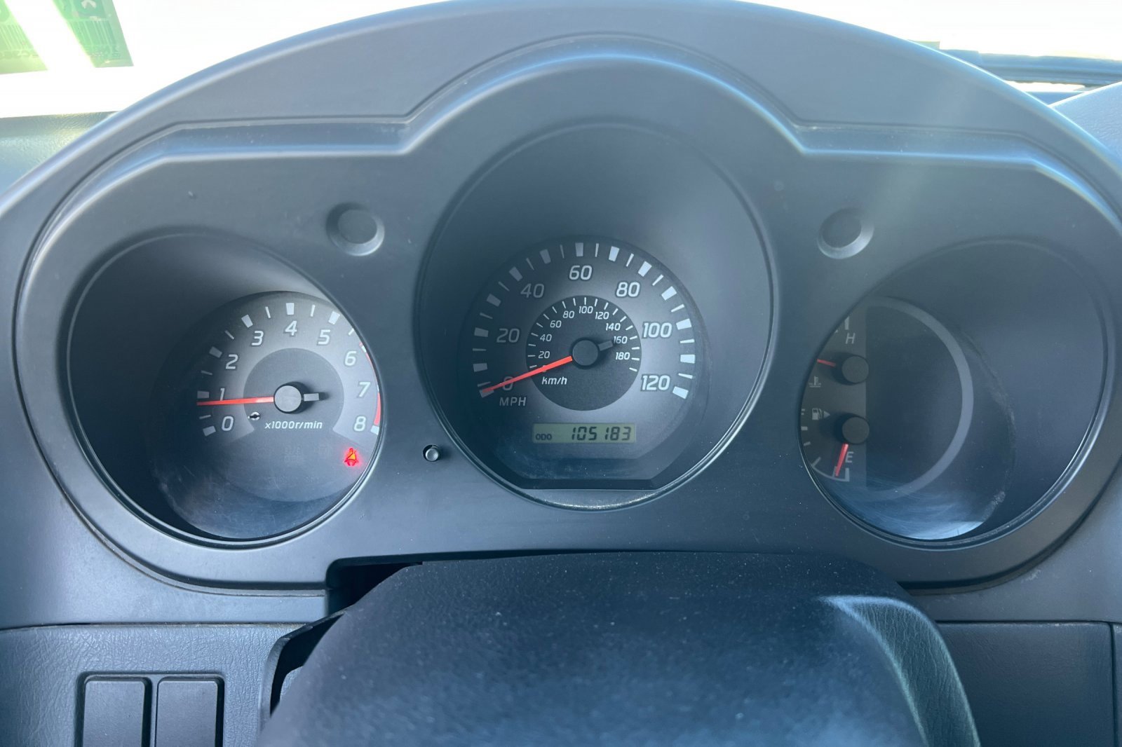 Used 2002 Nissan Frontier XE image 18