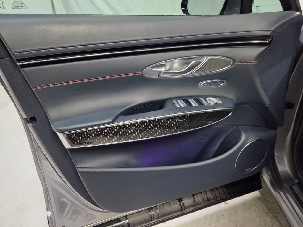 Used 2022 Genesis GV70 3.5T Sport w/ Sport Prestige Package AWD/4WD image 15