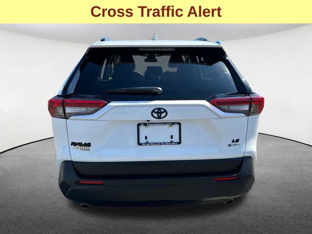 Used 2025 Toyota RAV4 LE image 9