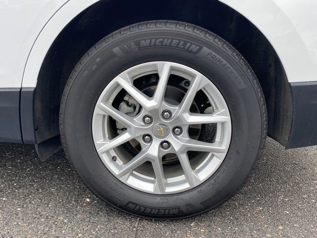 Certified 2024 Chevrolet Equinox LT w/ LPO, Floor Liner Package image 22