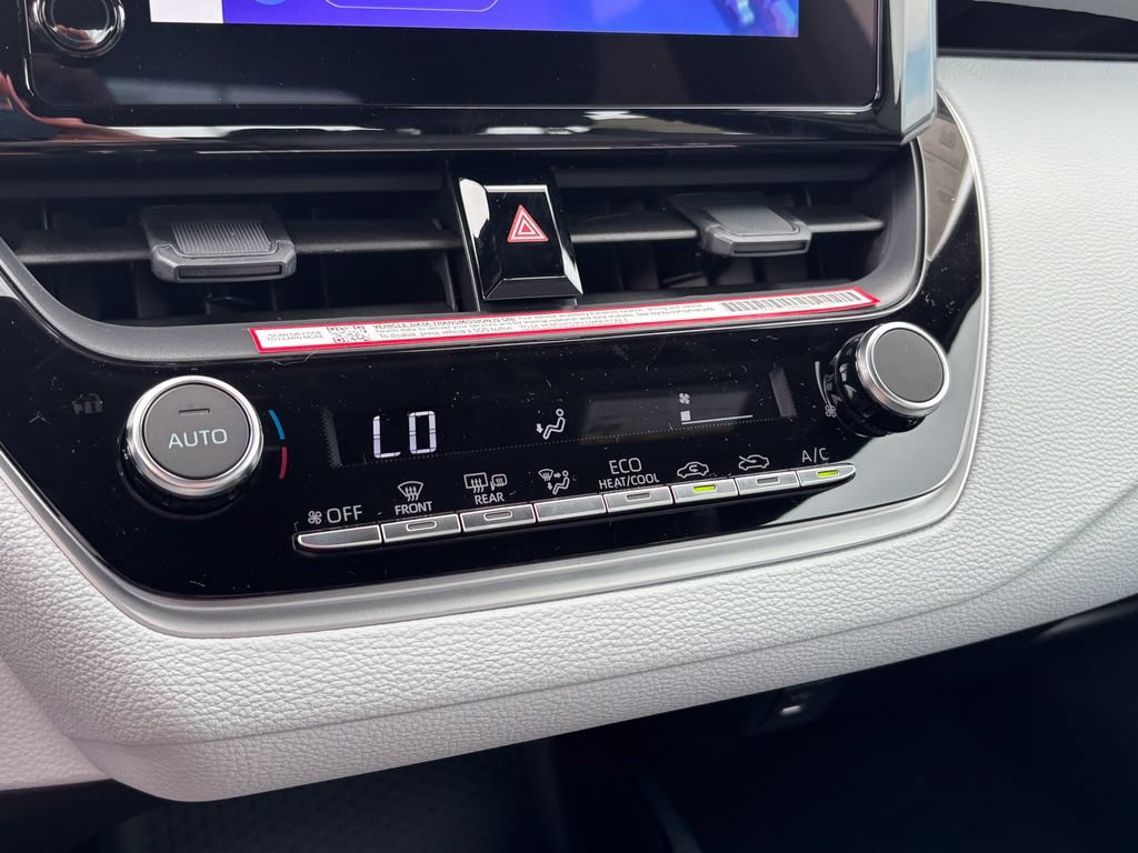 New 2026 Toyota Corolla SE FWD image 17