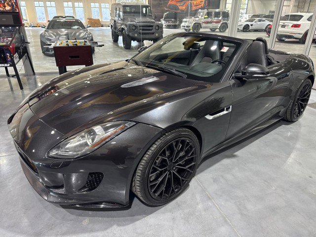 Used 2014 Jaguar F-TYPE S RWD image 19