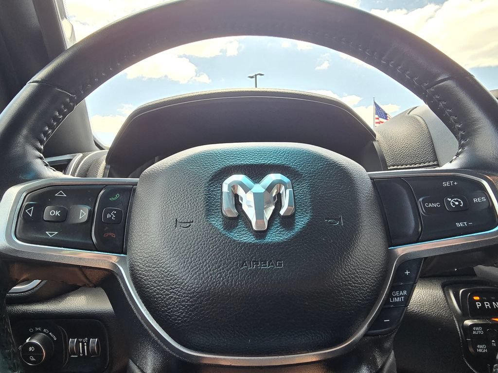 Used 2023 RAM 1500 Laramie AWD/4WD image 21