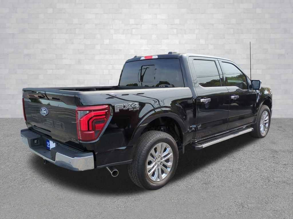 Used 2025 Ford F150 Lariat w/ Equipment Group 501A Mid AWD/4WD image 5