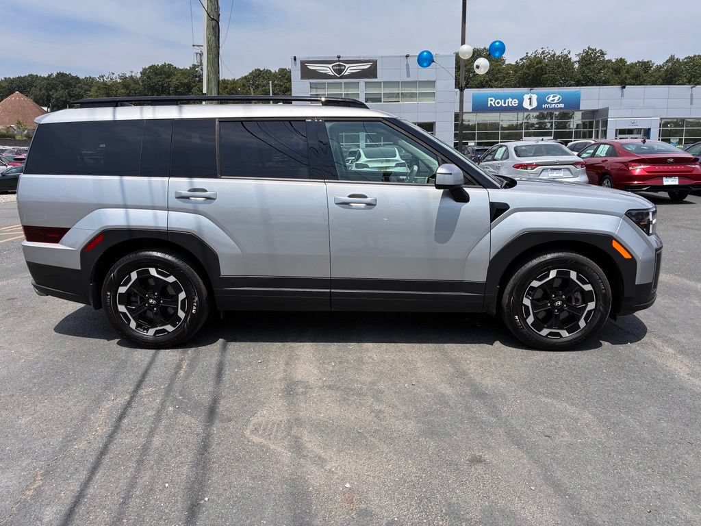 Used 2025 Hyundai Santa Fe SEL AWD/4WD image 8