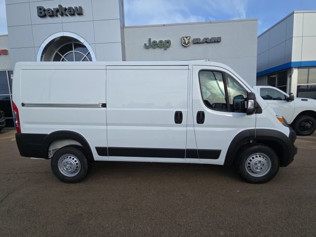 Used 2025 RAM ProMaster 1500 w/ Convenience Group FWD image 3