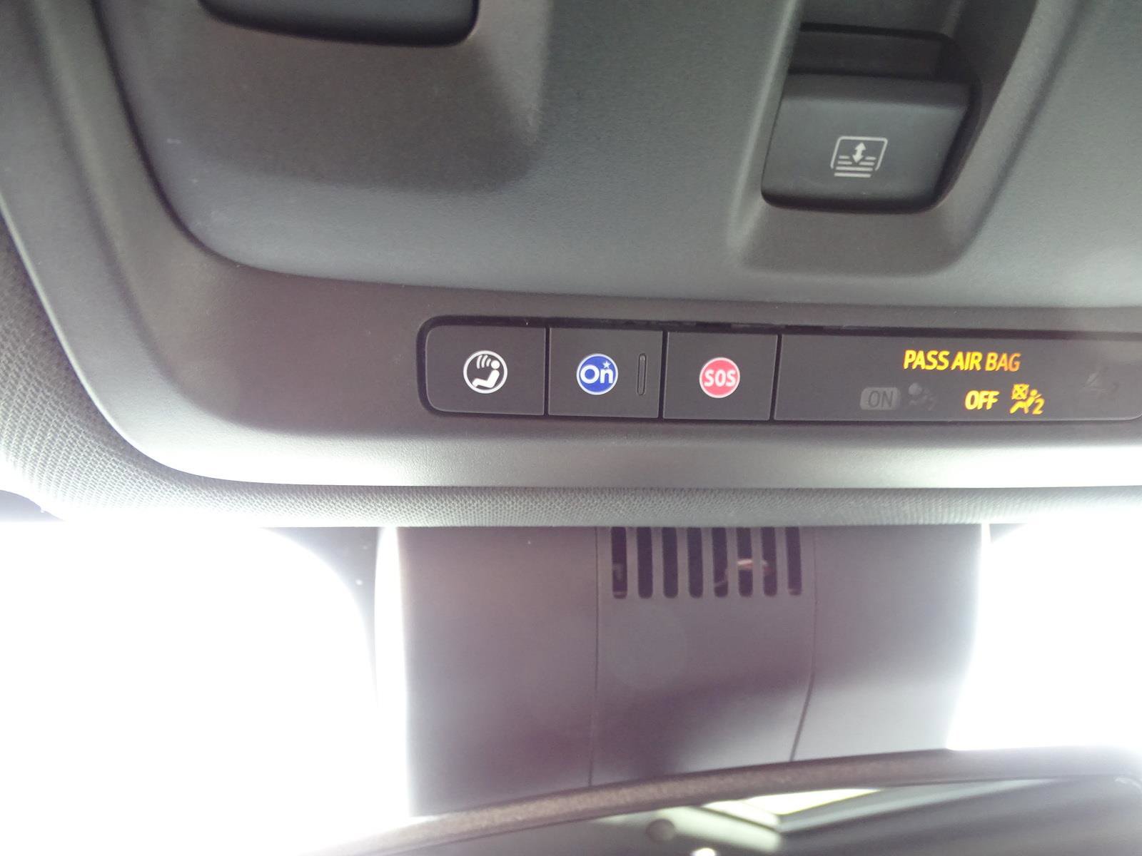 Used 2023 GMC Yukon XL SLT image 32