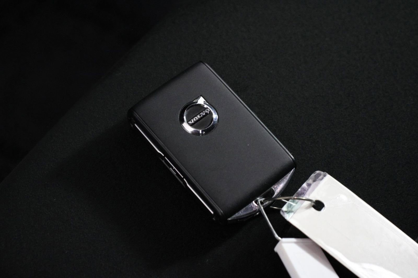 Certified 2023 Volvo C40 P8 Recharge Plus w/ Climate Package image 31