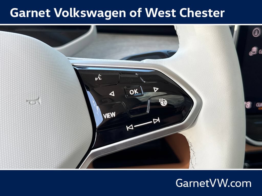 New 2025 Volkswagen ID. Buzz 1st Edition AWD/4WD image 29