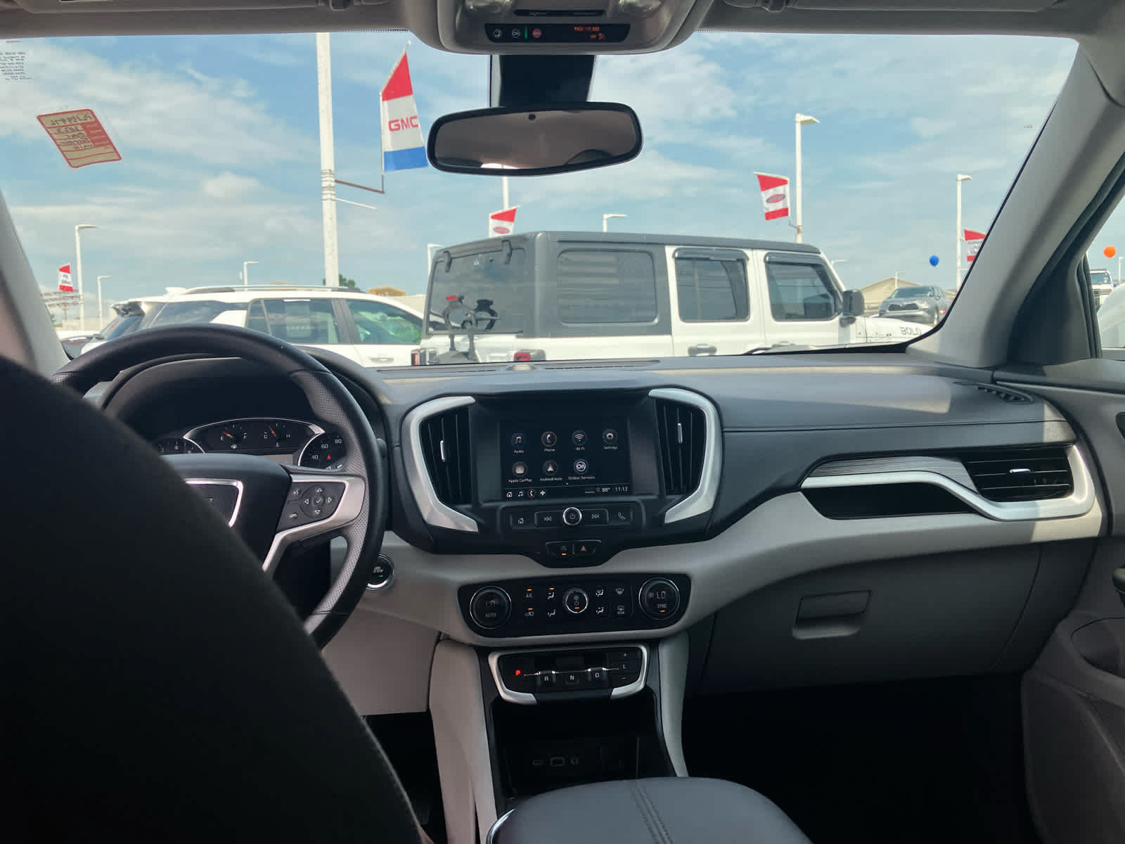 Used 2023 GMC Terrain SLE w/ Driver Convenience Package AWD/4WD image 31