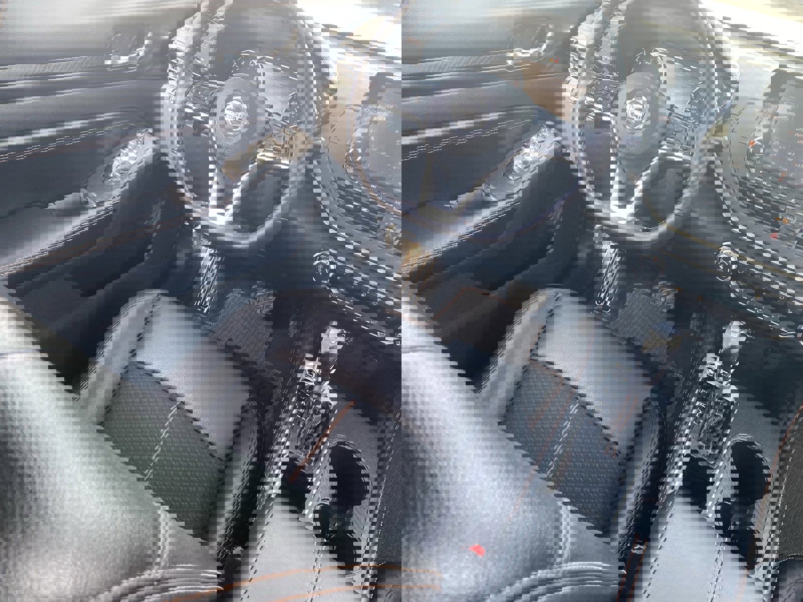 Certified 2021 Nissan Altima 2.5 SR w/ SR Premium Package image 15