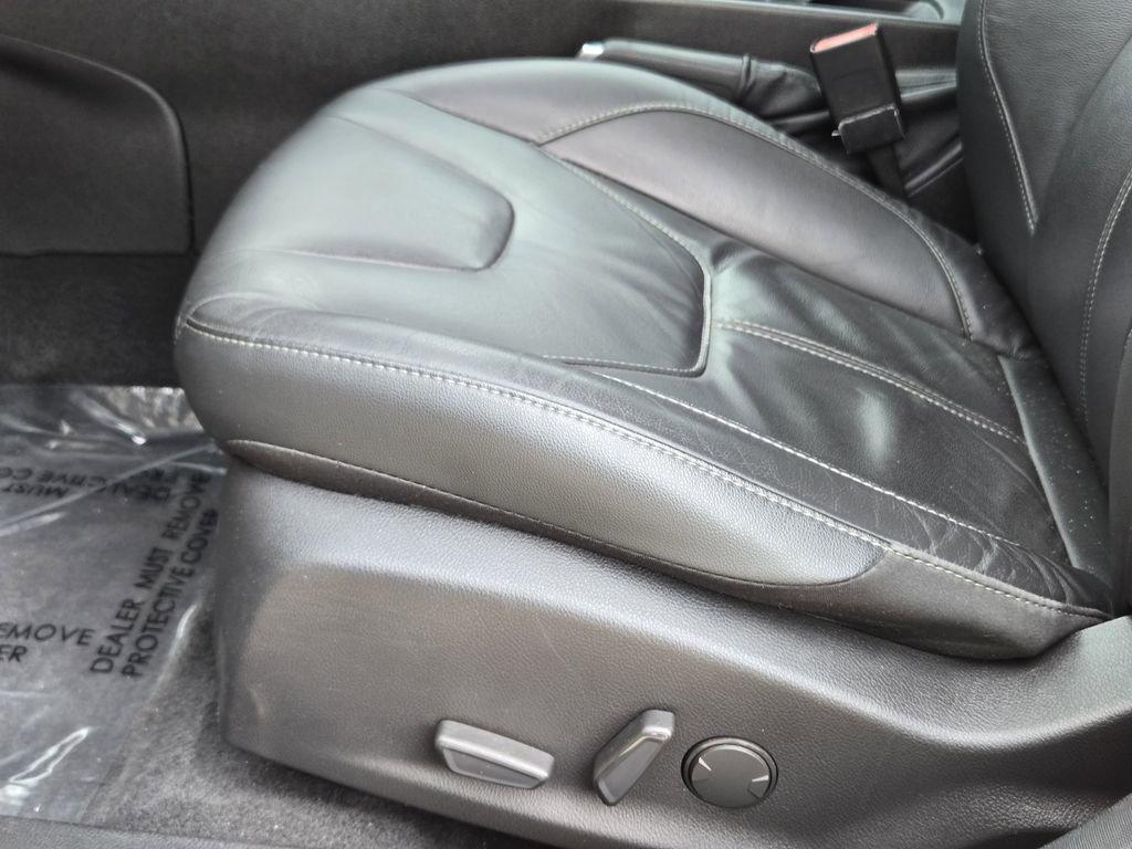 Used 2015 Ford Focus SE w/ Equipment Group 201A image 30