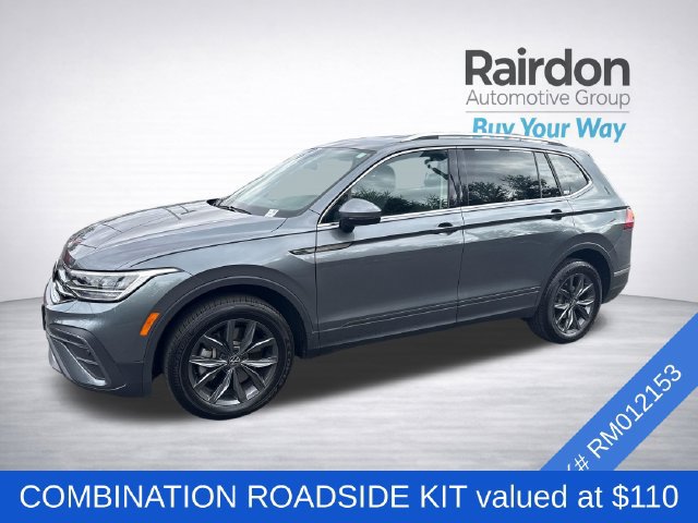 Used 2024 Volkswagen Tiguan SE AWD/4WD image 3
