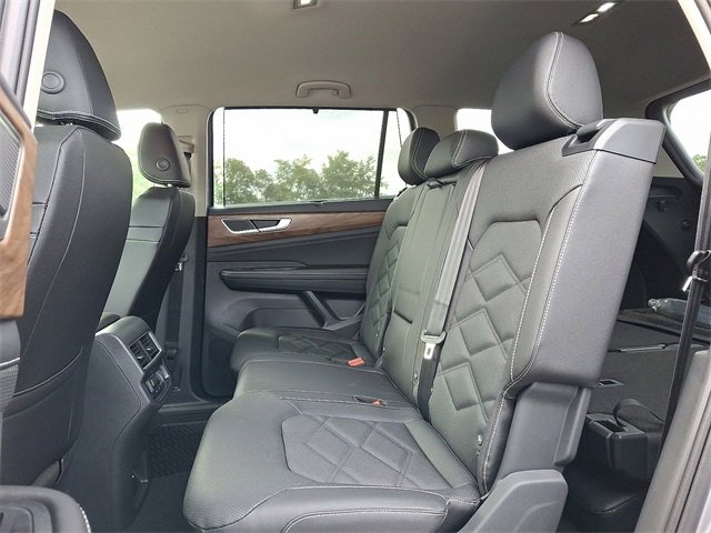 New 2026 Volkswagen Atlas SE image 6