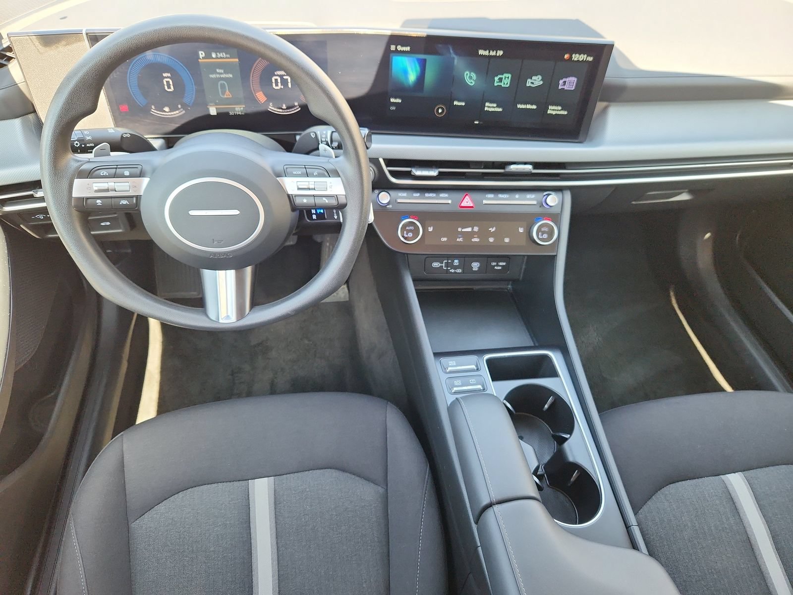 Used 2025 Hyundai Sonata SEL FWD image 12