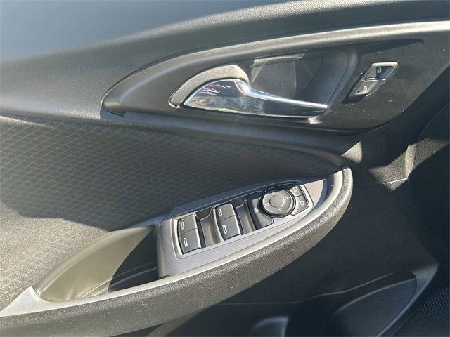 Used 2024 Chevrolet Malibu LT image 15