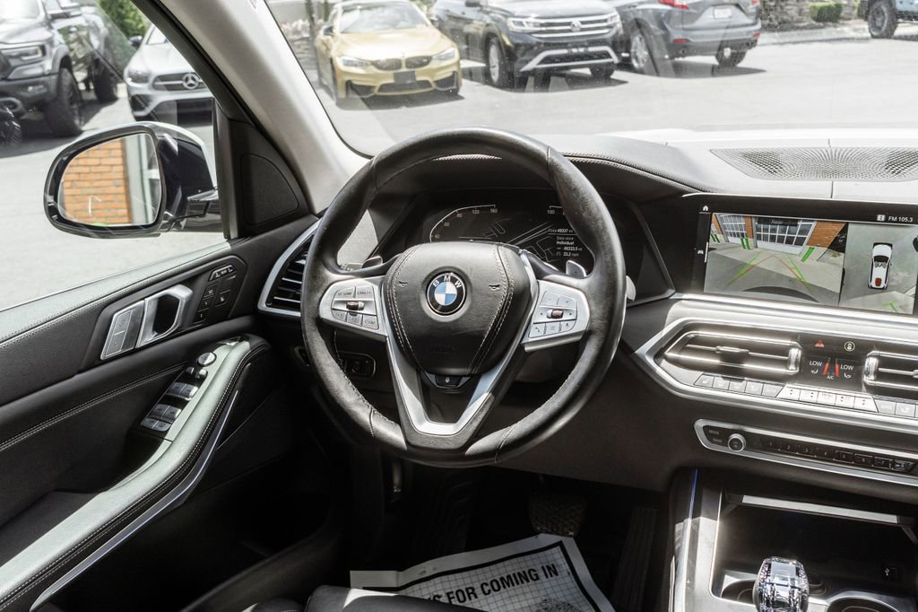 Used 2022 BMW X7 xDrive40i w/ Executive Package AWD/4WD image 13