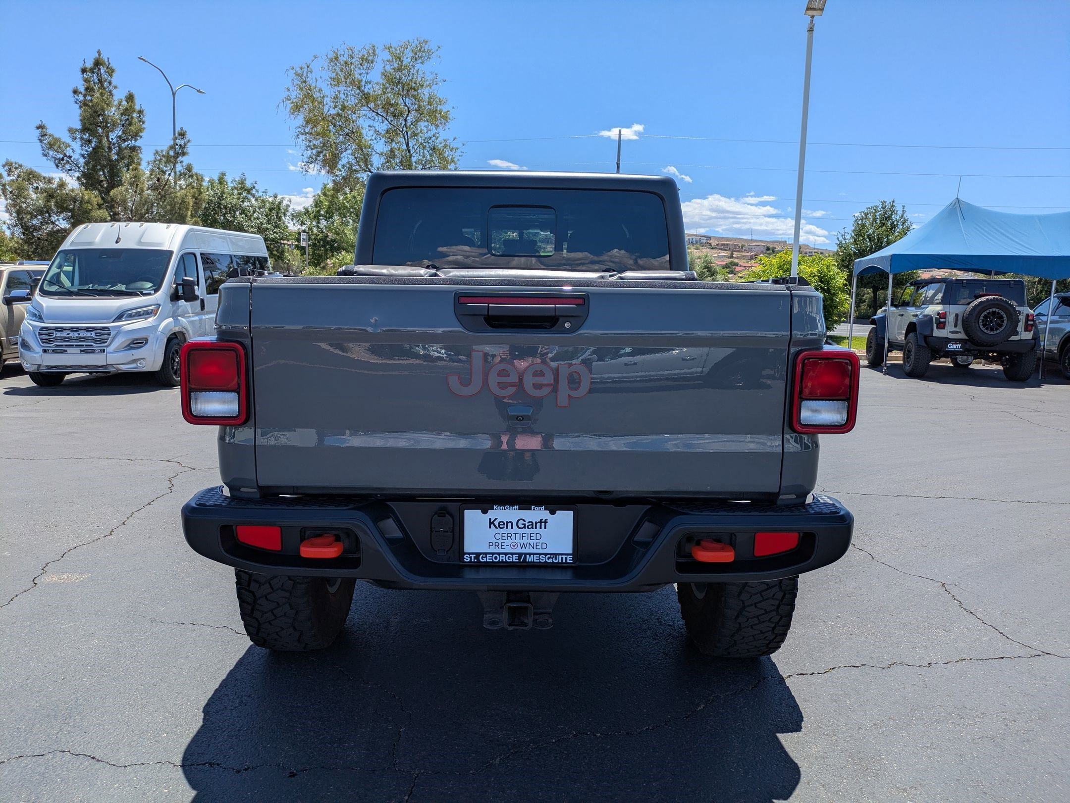 Used 2023 Jeep Gladiator Mojave w/ Trailer Tow Package AWD/4WD image 4