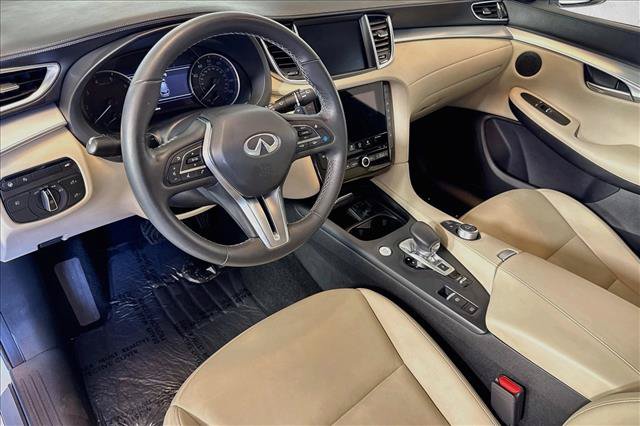 Used 2021 INFINITI QX50 Essential FWD image 9