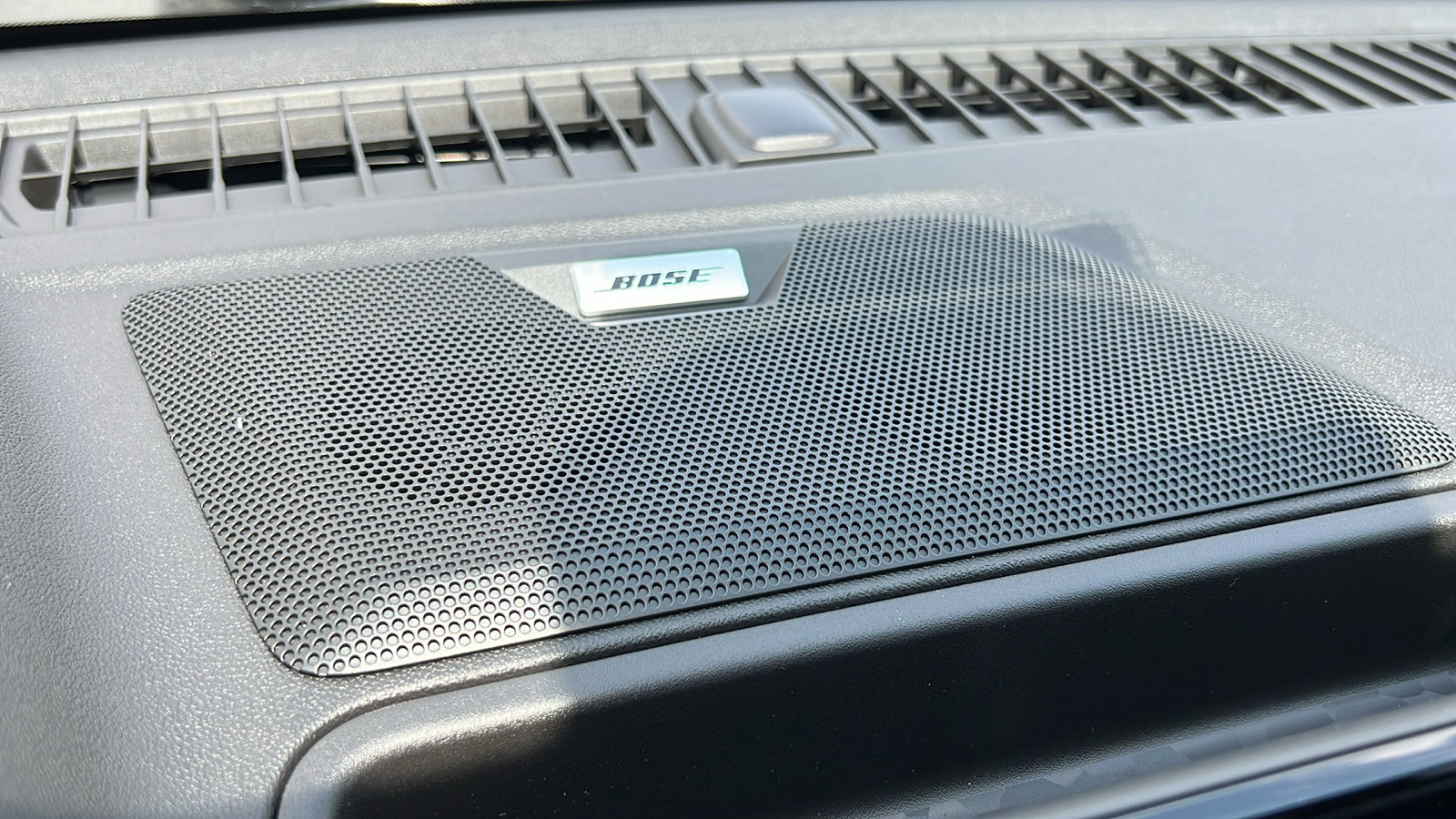 New 2026 Chevrolet Colorado Z71 w/ Technology Package image 26