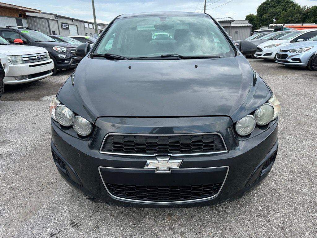 Used 2014 Chevrolet Sonic LT FWD image 2