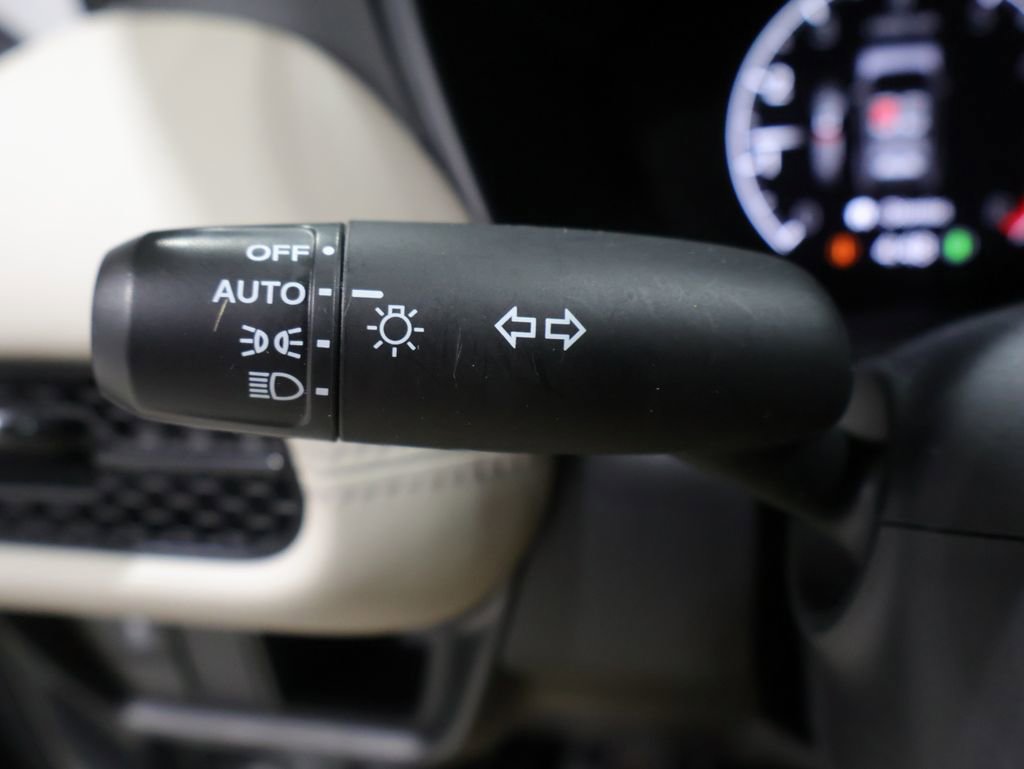 Used 2024 Honda HR-V LX image 36