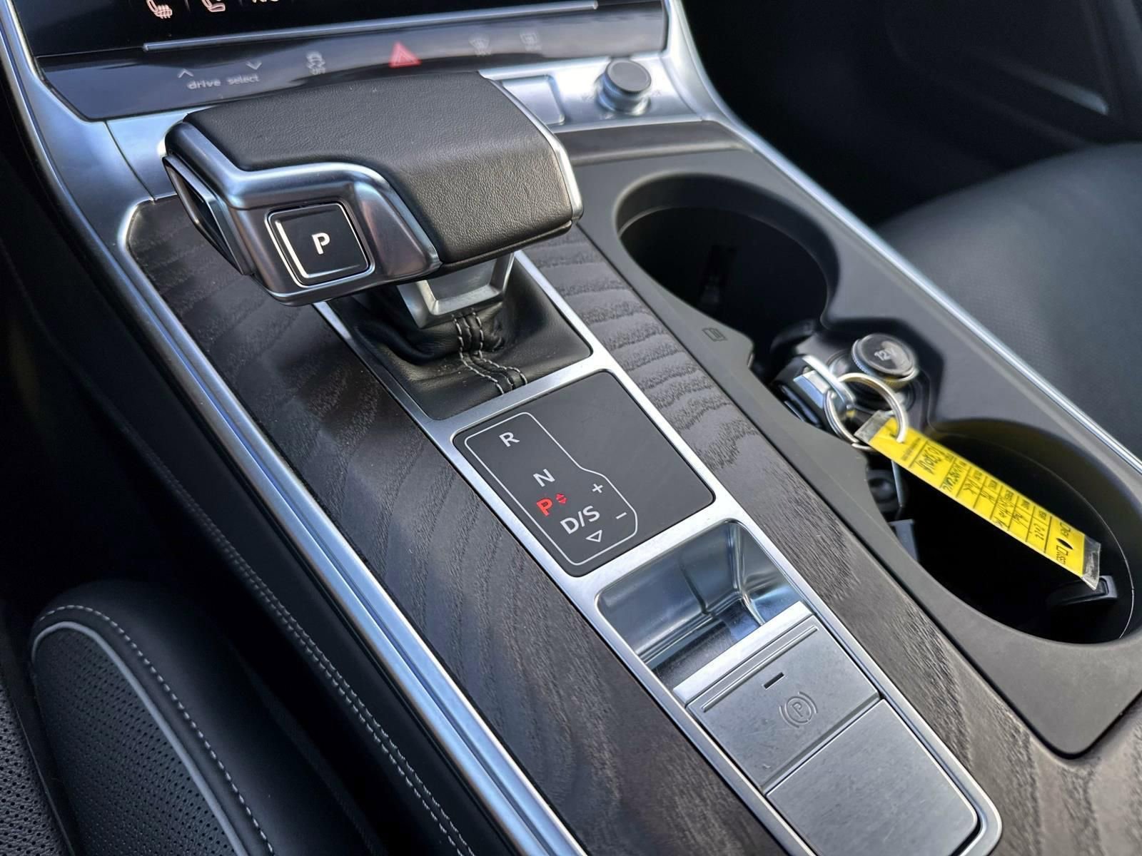 Used 2022 Audi A6 3.0T Prestige image 24