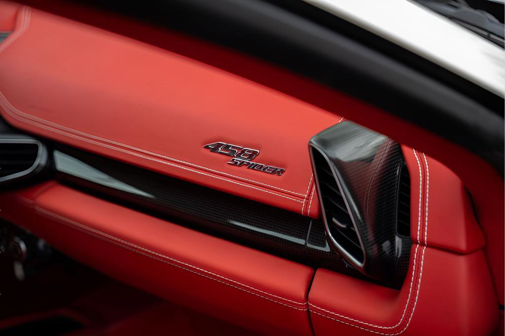 Used 2014 Ferrari 458 Spider RWD image 37