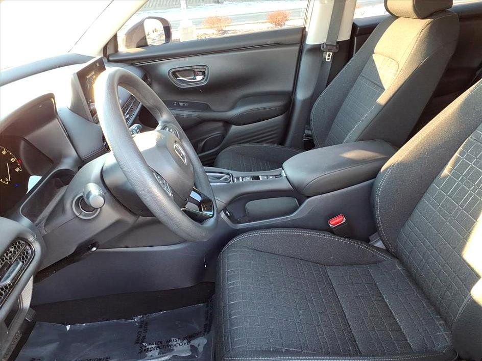 Used 2024 Honda HR-V LX image 13