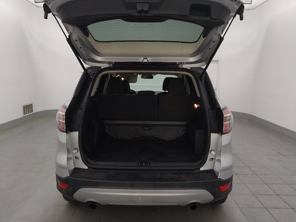 Used 2017 Ford Escape SE image 29