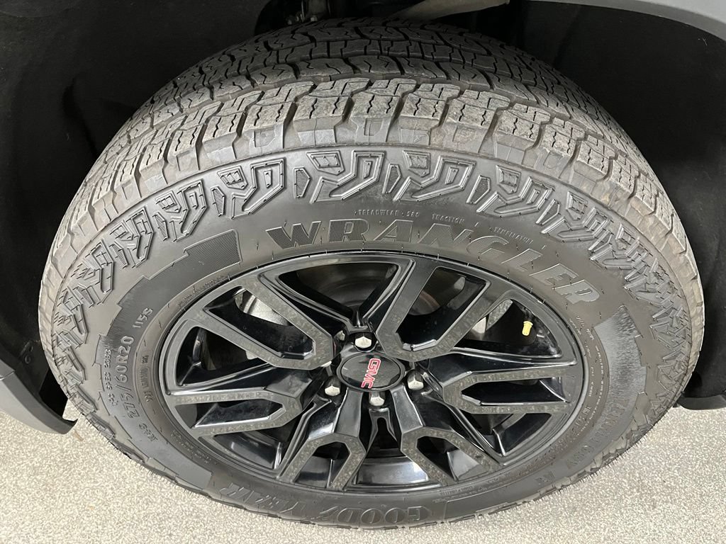 Used 2021 GMC Sierra 1500 Elevation w/ X31 Off-Road Package AWD/4WD image 18