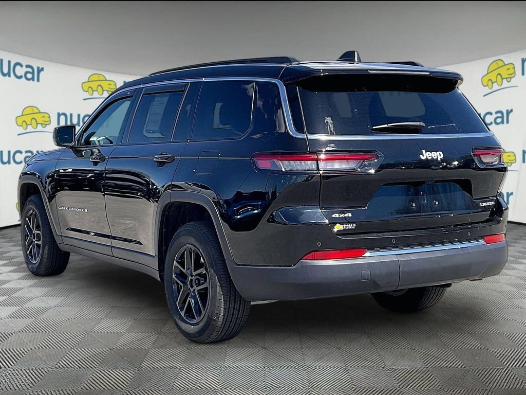 Used 2025 Jeep Grand Cherokee L Laredo w/ Luxury Tech Group I AWD/4WD image 4