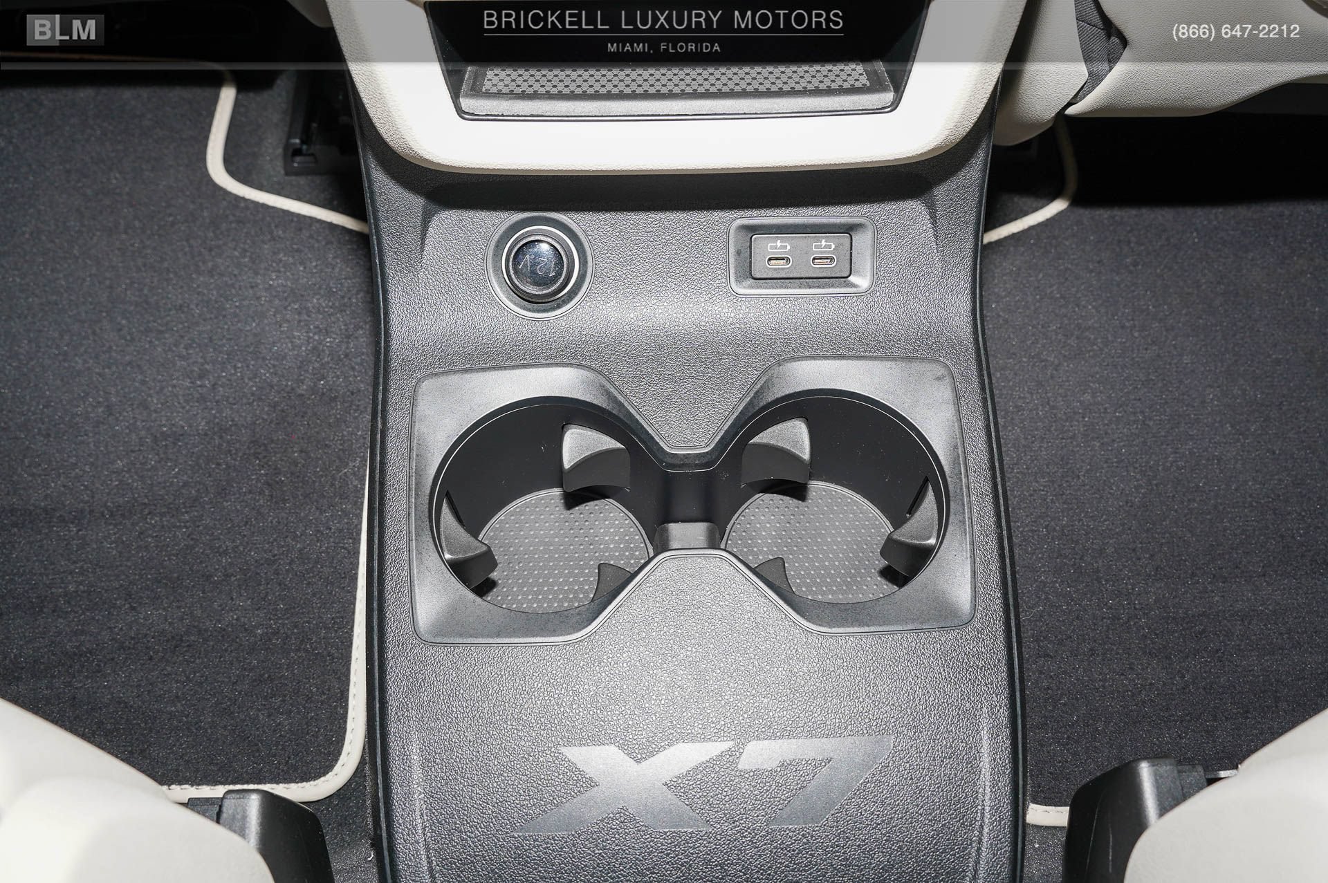 Used 2024 BMW ALPINA XB7 AWD/4WD image 21