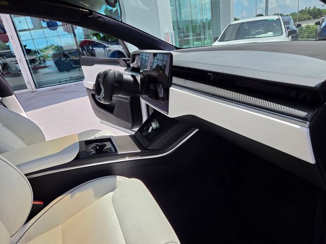 Used 2022 Tesla Model X Plaid AWD/4WD image 27