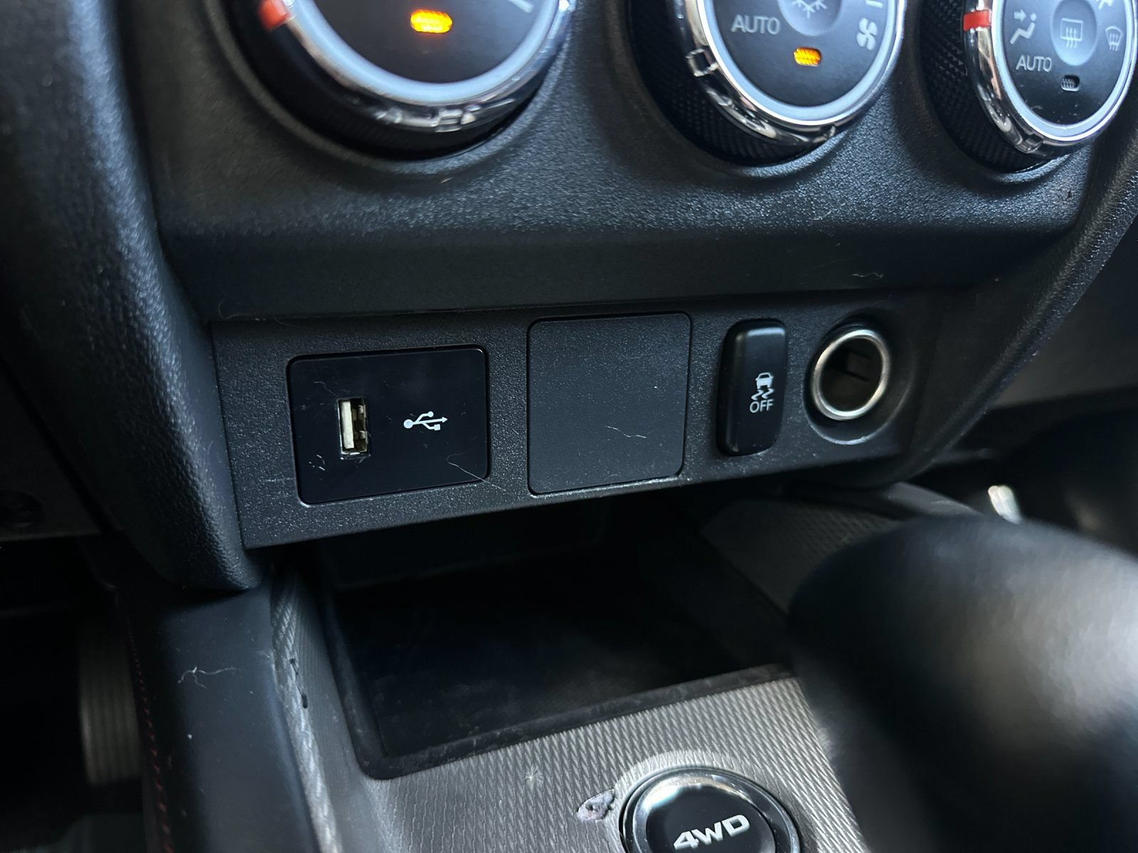 Used 2019 Mitsubishi Outlander Sport ES AWD/4WD image 26