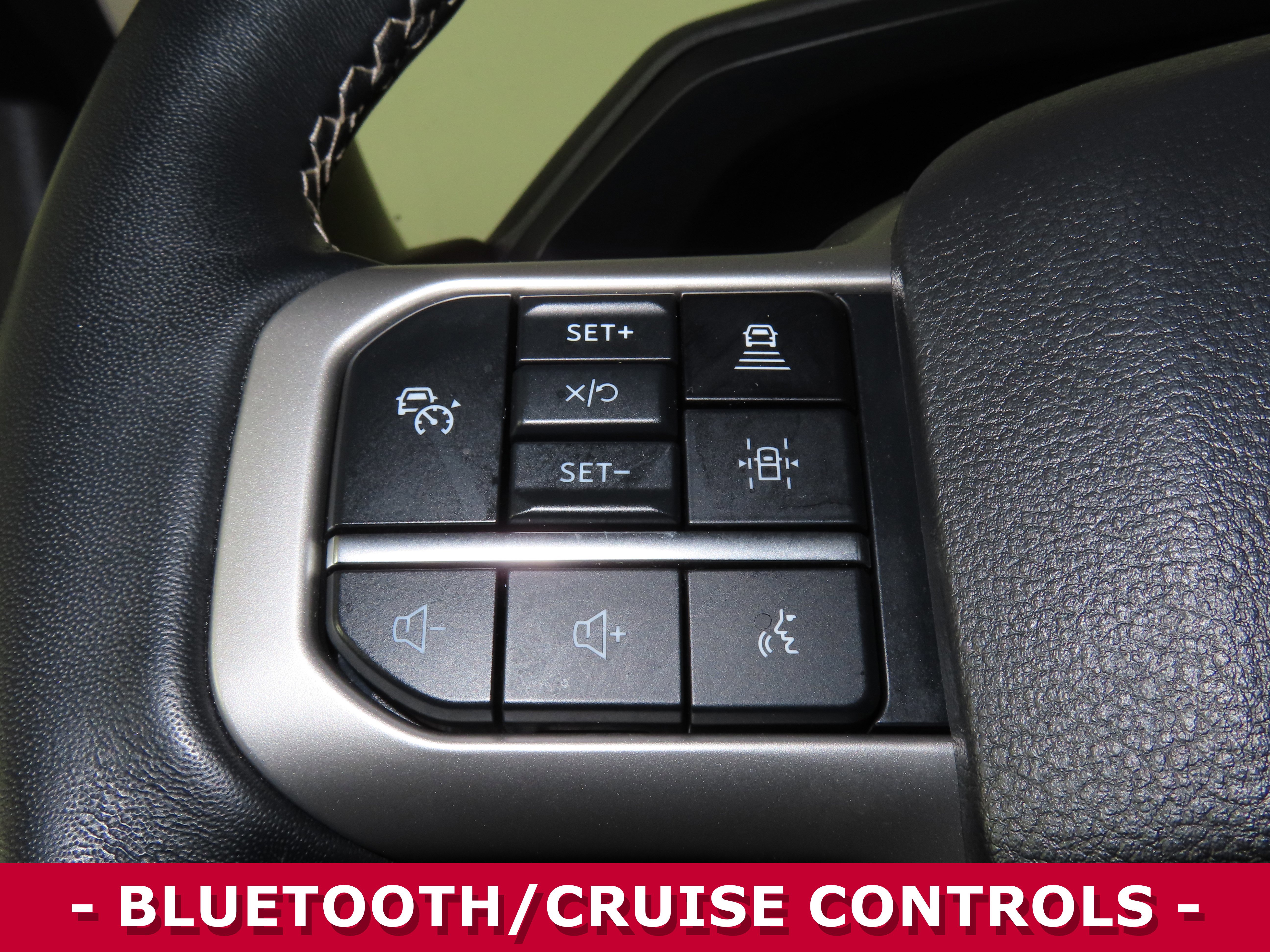 Used 2024 Ford Expedition Max Limited image 14