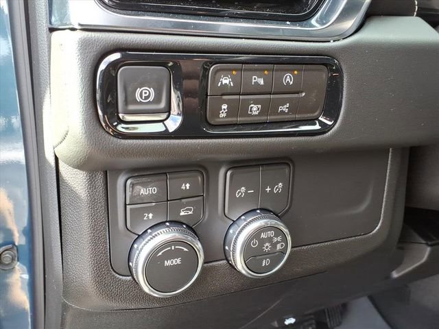 New 2026 GMC Yukon Elevation w/ LPO, Floor Liner Package image 21