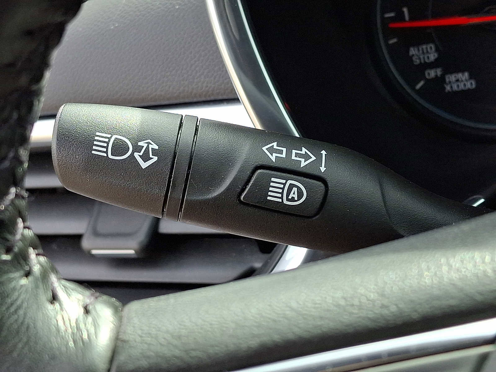 Used 2022 Chevrolet Equinox LT image 24