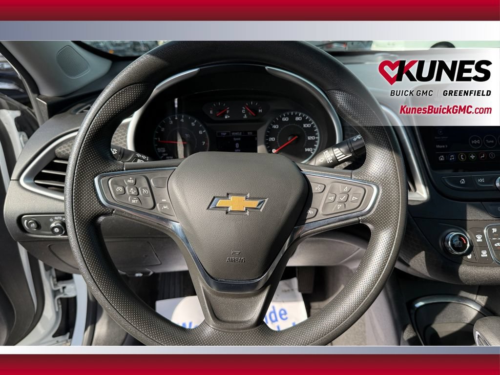 Used 2024 Chevrolet Malibu LT FWD image 24