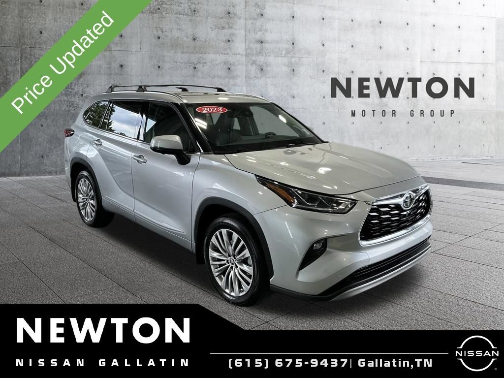Used 2023 Toyota Highlander Platinum AWD/4WD image 1