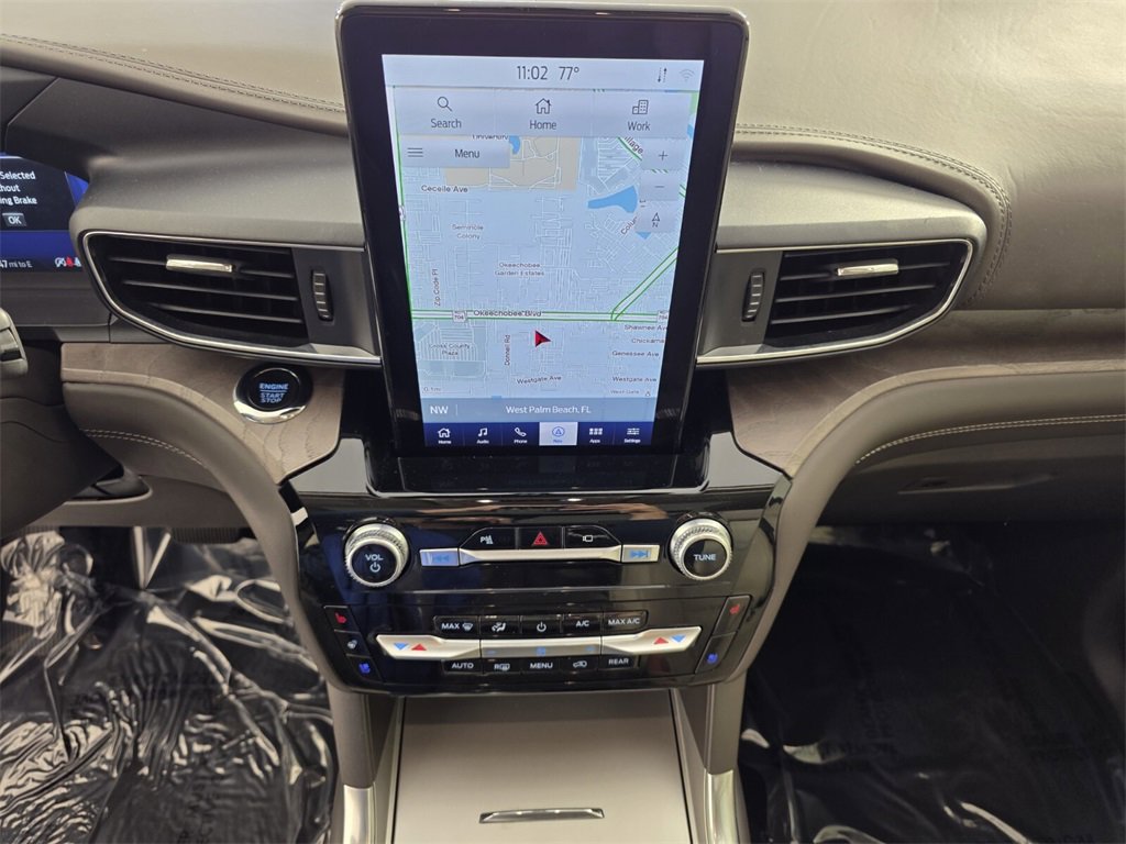 Used 2023 Ford Explorer Platinum w/ Technology Package image 24
