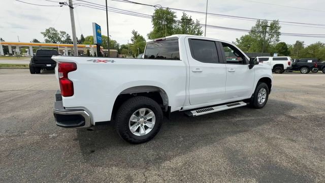 Used 2023 Chevrolet Silverado 1500 LT AWD/4WD image 8