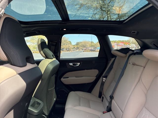 New 2026 Volvo XC60 B5 Plus w/ Protection Package Premier AWD/4WD image 23