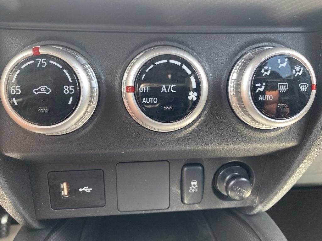 Used 2025 Mitsubishi Outlander Sport ES AWD/4WD image 31