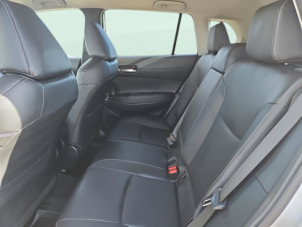 Used 2025 Toyota Corolla Cross XLE image 10