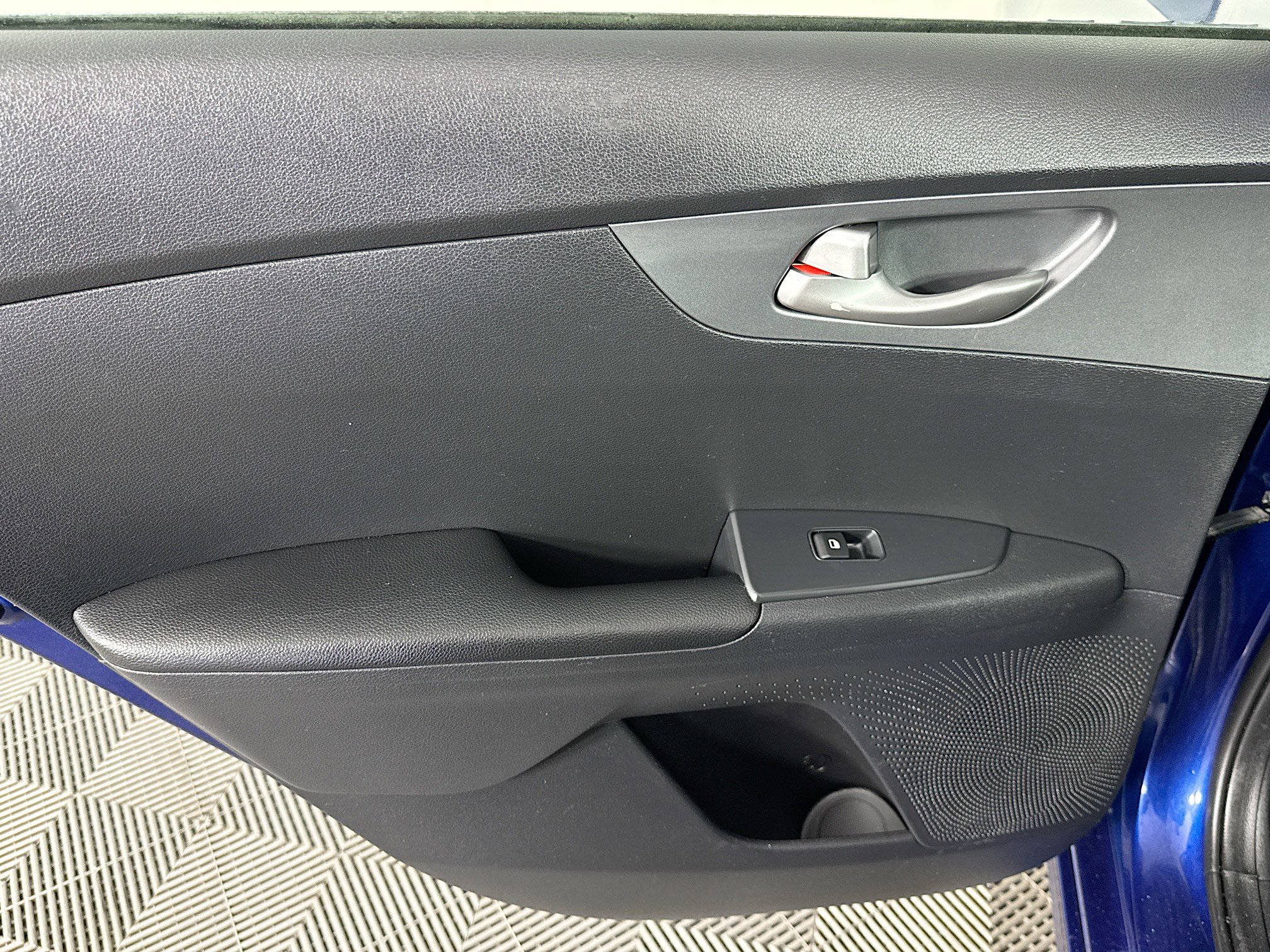 Used 2021 Kia Forte LXS image 24